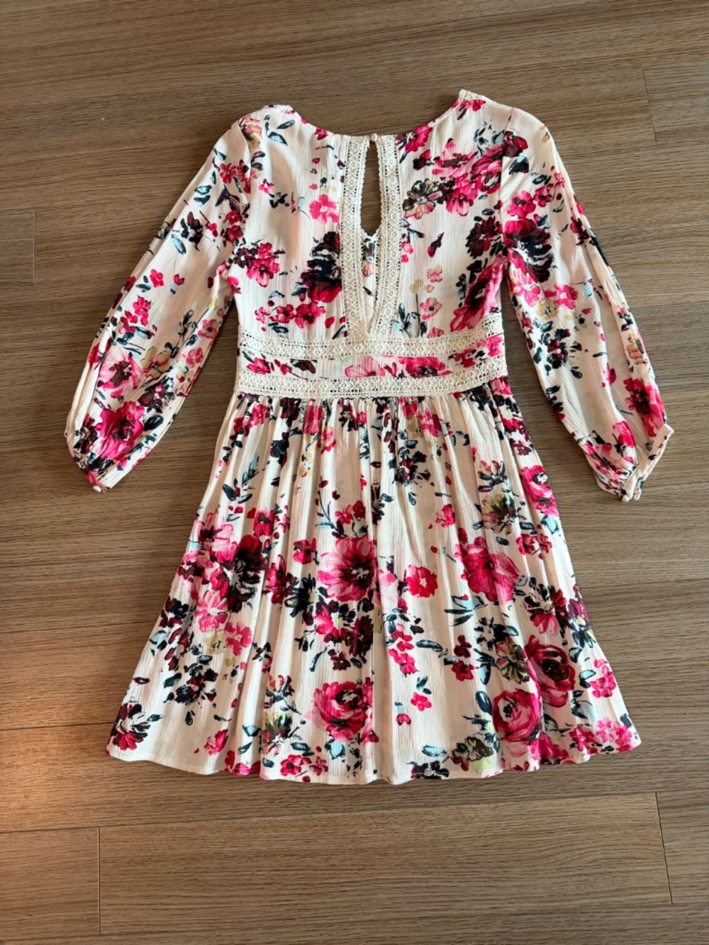 Floral Lace Mini Dress NWT Pink Cream Open Back Long Sleeve Boho Size Small NEW! - Picture 10 of 14